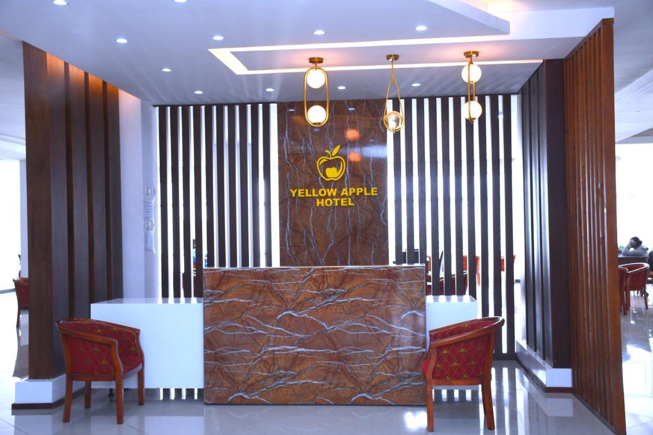 Yellow Apple Hotel Αντίς Αμπέμπα Εξωτερικό φωτογραφία